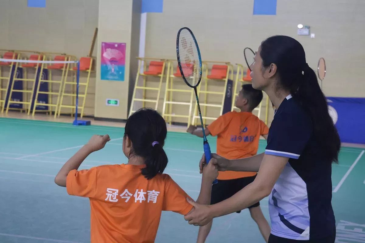 2026秋季青少年羽毛球班-冠今体育九堡中心