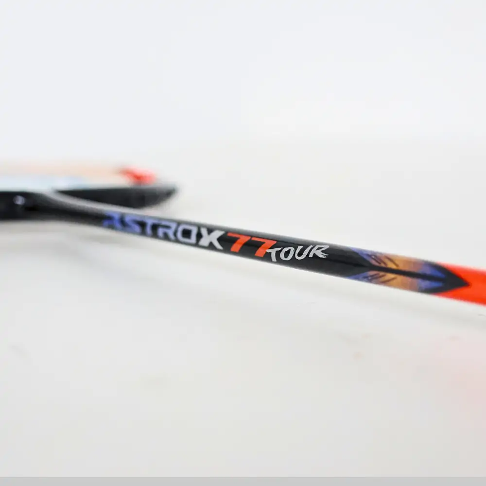 YONEX ASTROX 77 TOUR 羽毛球拍 5